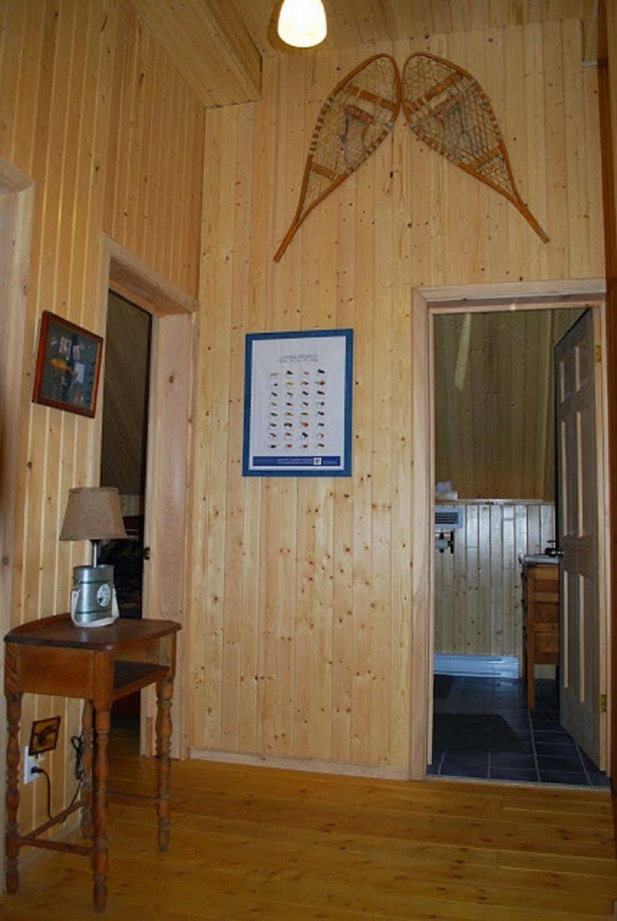 Auberge De La Riviere Matapedia - Matapedia River Lodge Routhierville Экстерьер фото